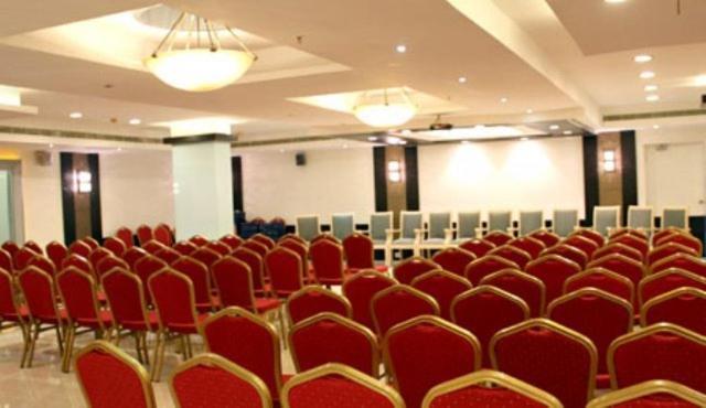 Hotel Southern Grand Віджаявада Екстер'єр фото