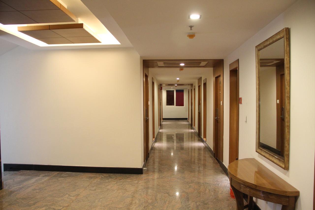 Hotel Southern Grand Віджаявада Екстер'єр фото